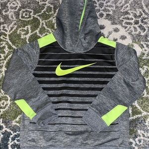 Boys Nike size 5-6 hoodie